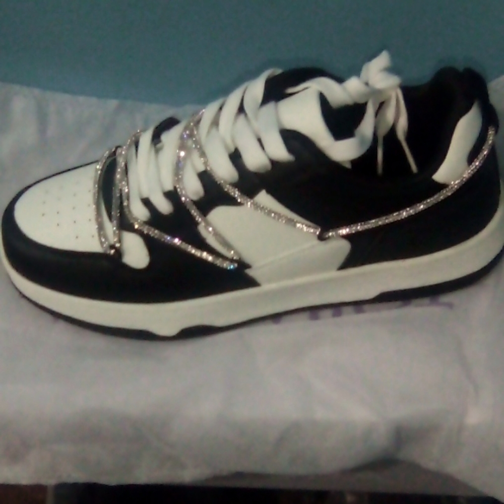 Top Moda Uptown Sneakers